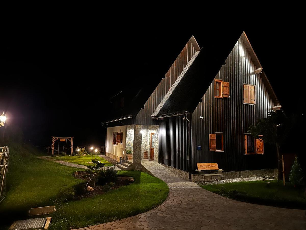 Boutique Villa Pearl Of Plitvice, Plitvice Lakes プリトビッチェ・セロ エクステリア 写真